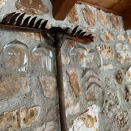 Kantina & Ferma Dukat Hotel *