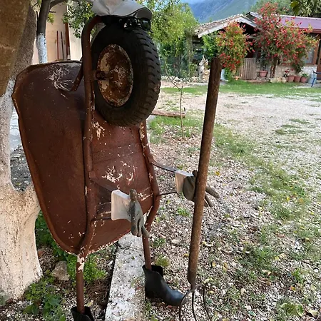 Kantina & Ferma Dukat Hotell