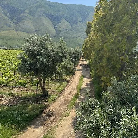 Kantina & Ferma Dukat 酒店 *