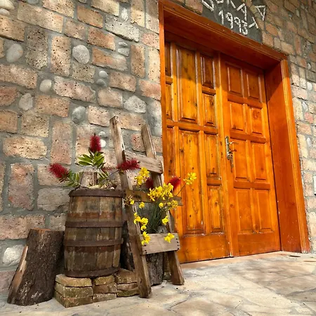 Kantina & Ferma Dukat 酒店 奥里库姆