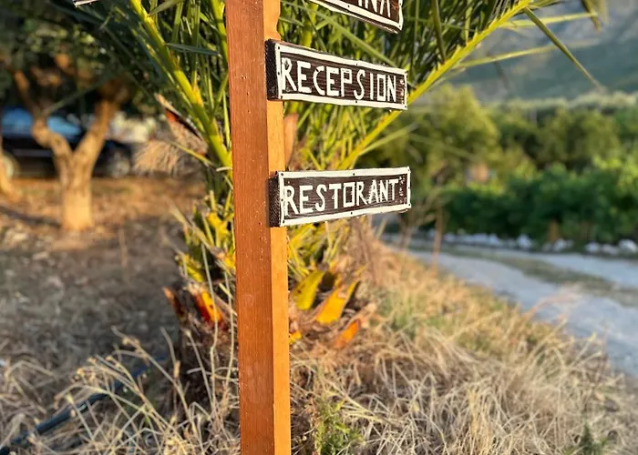 Kantina & Ferma Dukat מלון אוריקום