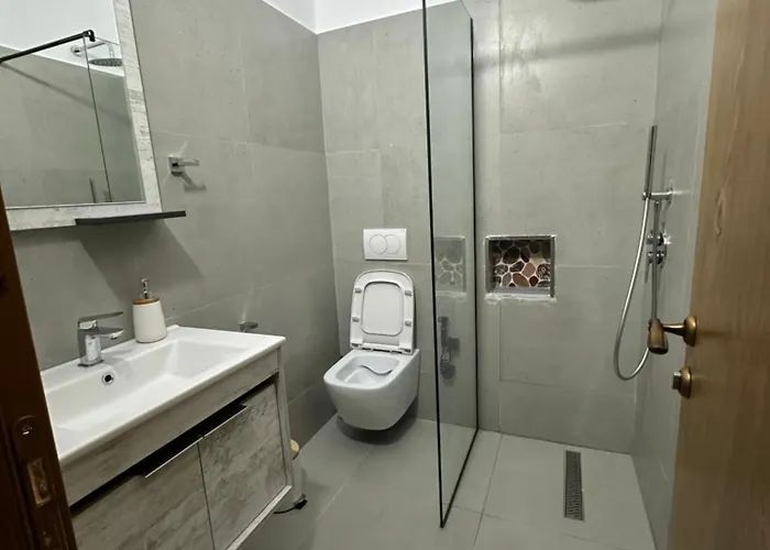 Kantina & Ferma Dukat מלון